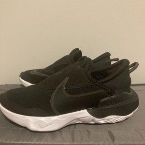 Nike Toddler Boys size 11 sneaker